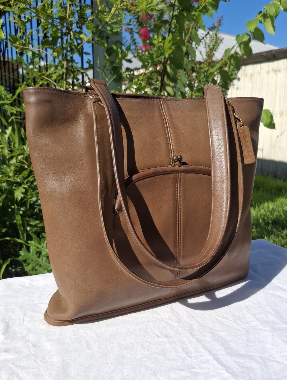 VTG 70's Coach Glove-Tanned Leather Cashin Carry Slim Tote Skinny Tote #9546 - Picture 14 of 14
